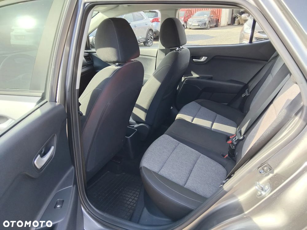 Kia Stonic 1.0 T-GDI M - 23