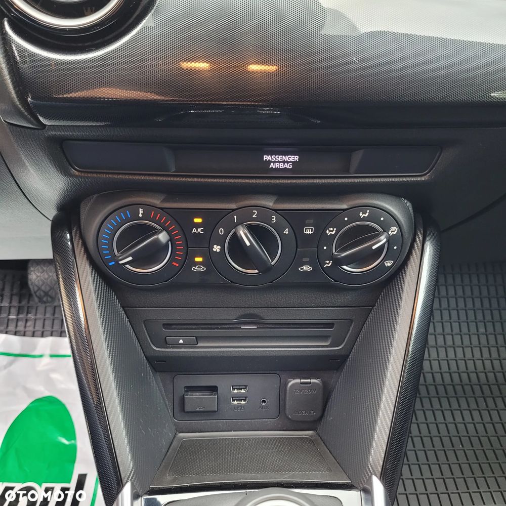 Mazda 2 SKYACTIV-G 75 Exclusive-Line - 24