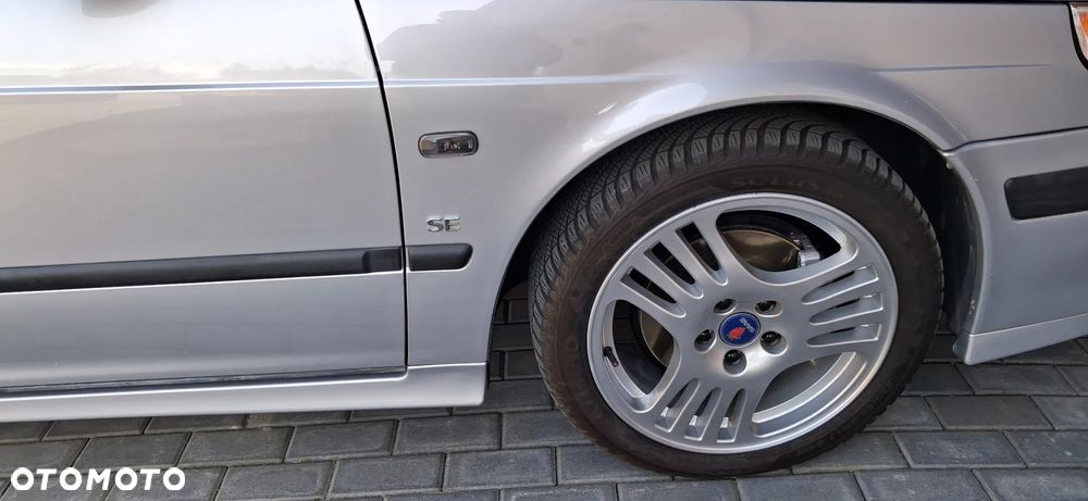 Saab 9-5 - 24