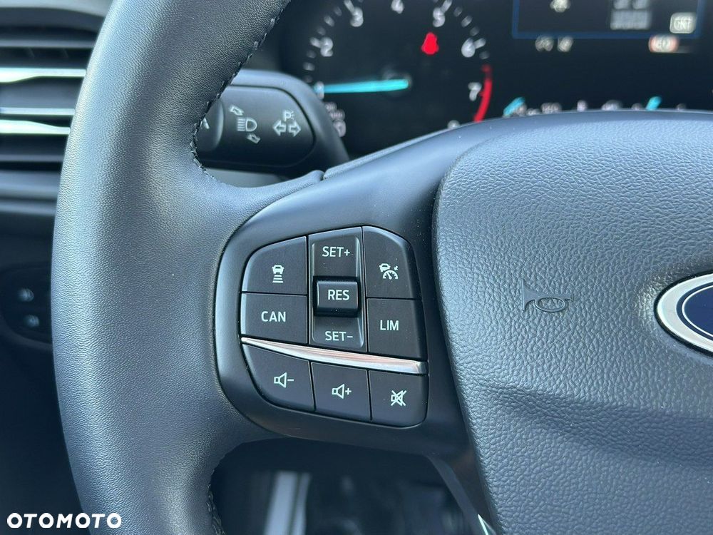 Ford Focus 1.0 EcoBoost Hybrid ACTIVE X - 24