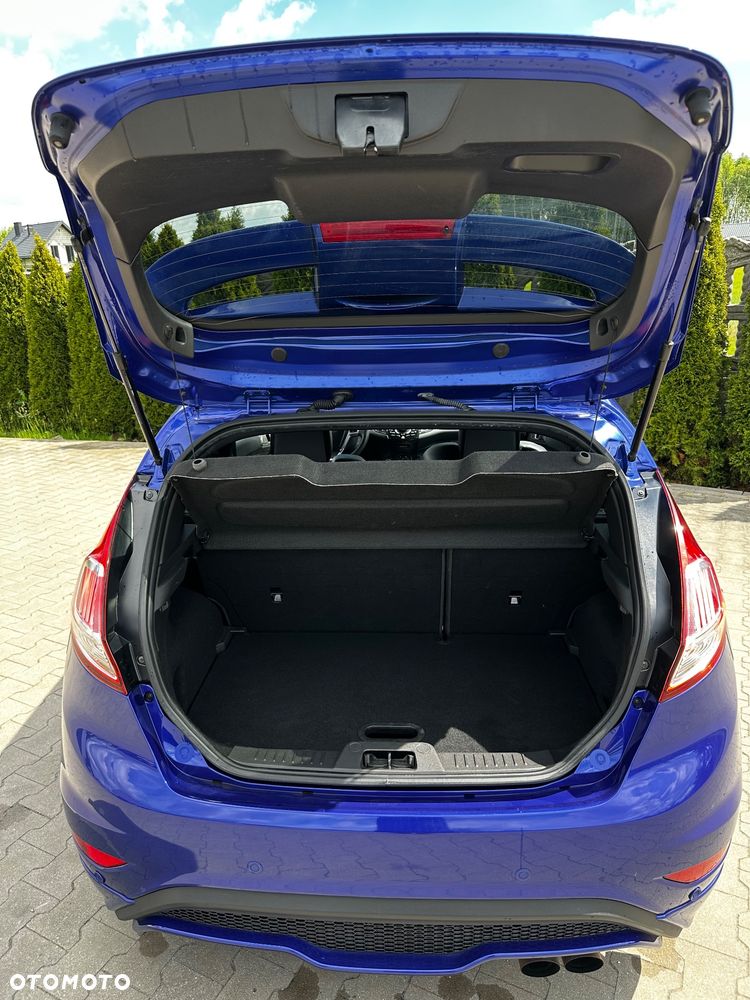 Ford Fiesta 1.6 EcoBoost mit Leder-Sport-Paket ST - 30