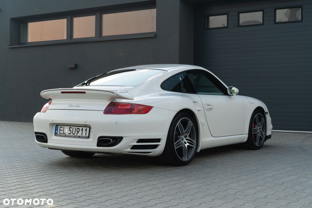 Porsche 911 - 13