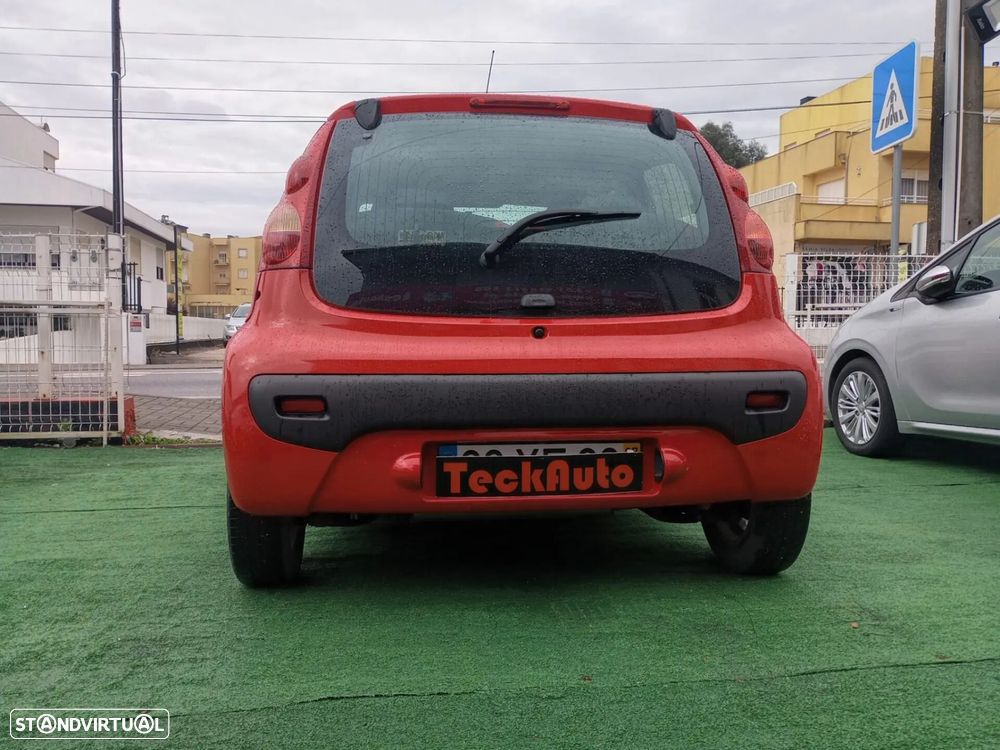 Peugeot 107 1.0 Active - 10