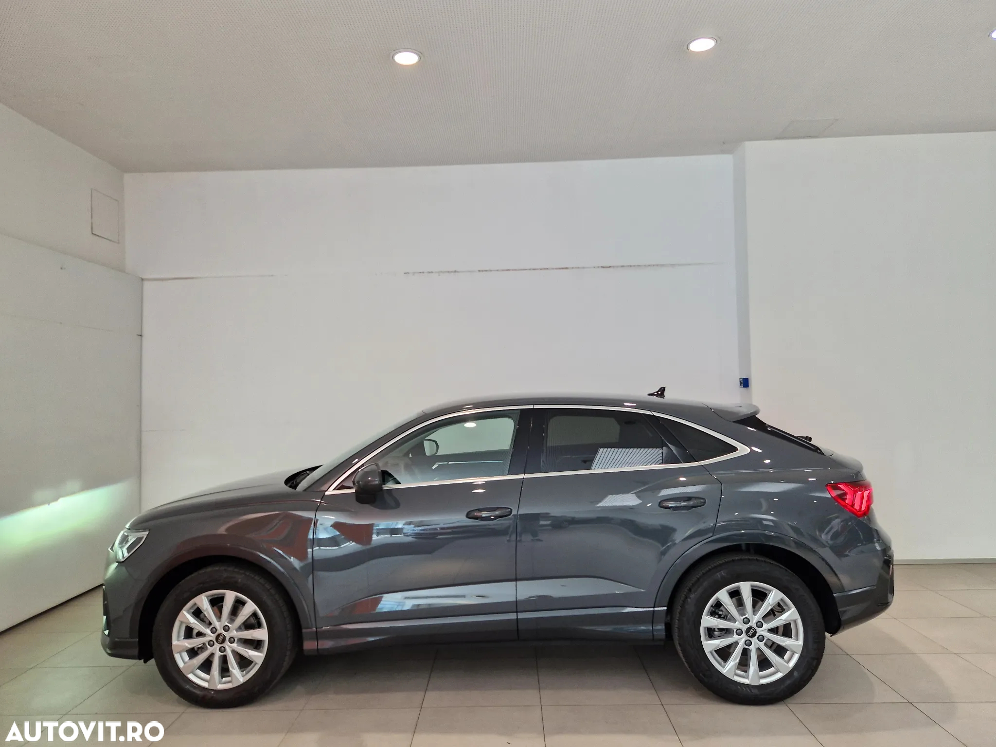 Audi Q3 Sportback 1.5 35 TFSI S tronic Basic - 2