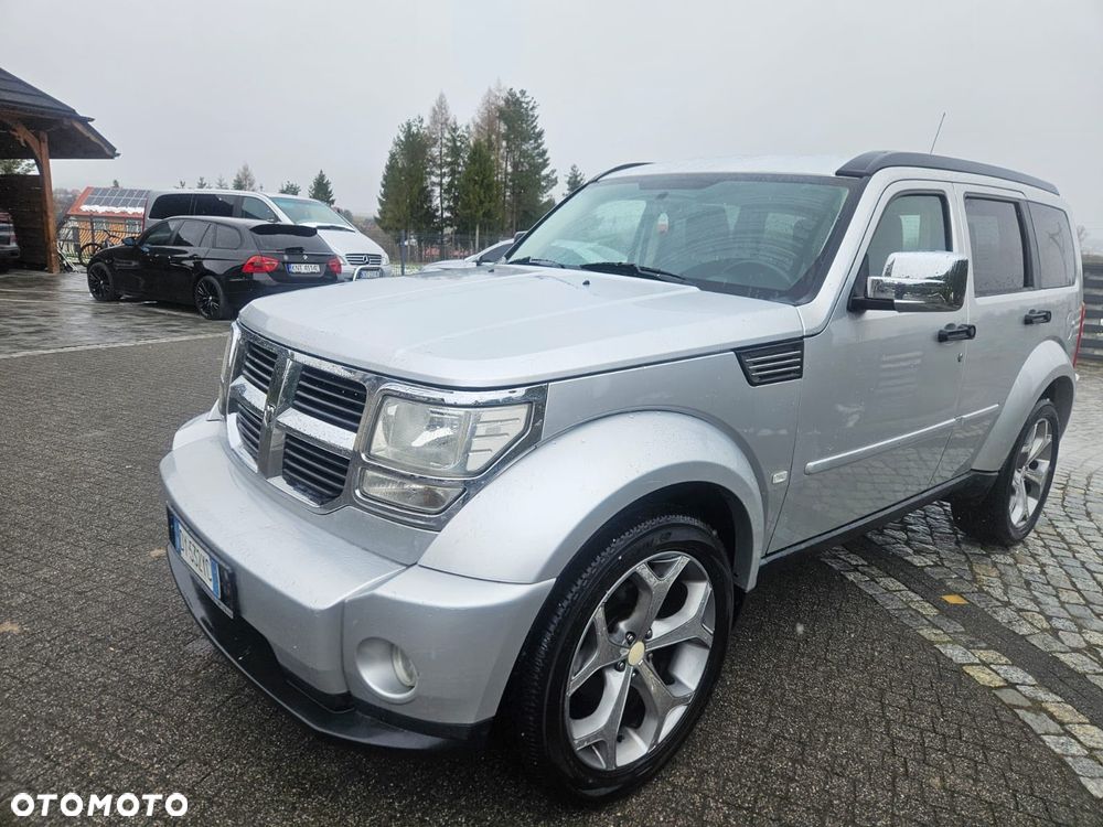 Dodge Nitro - 3