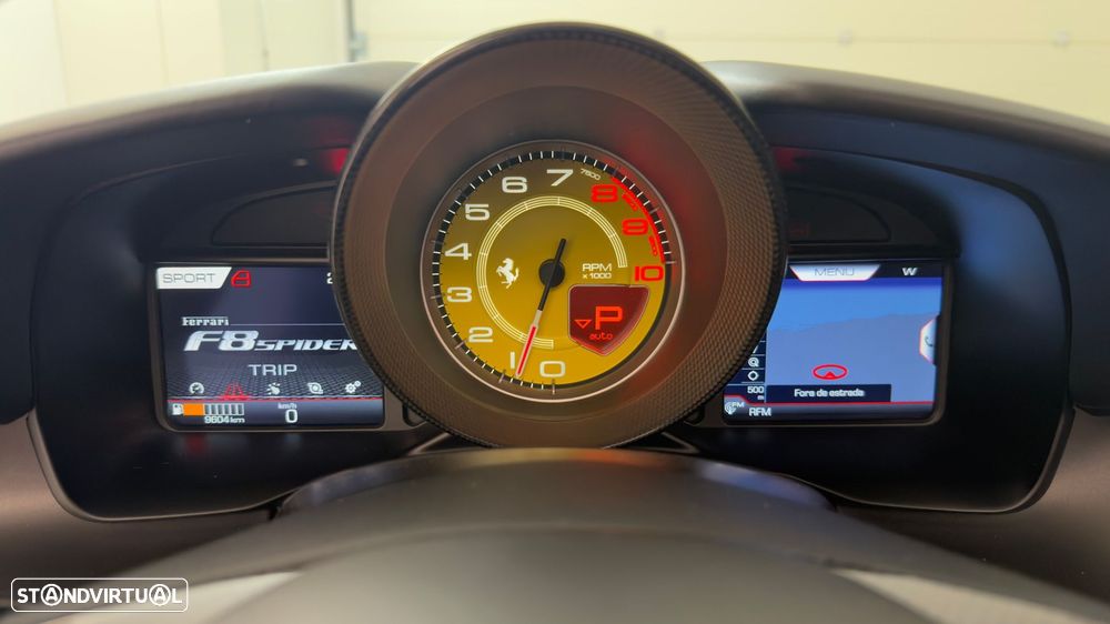 Ferrari F8 Tributo Spider - 43