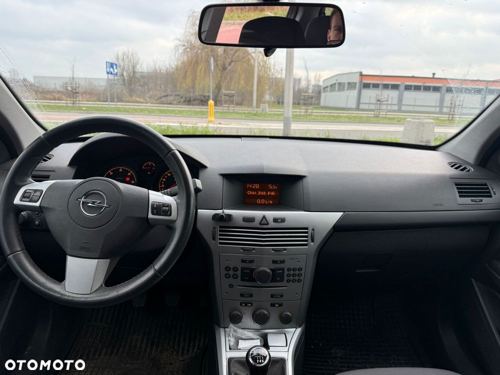 Opel Astra 1.7 CDTI Business - 11