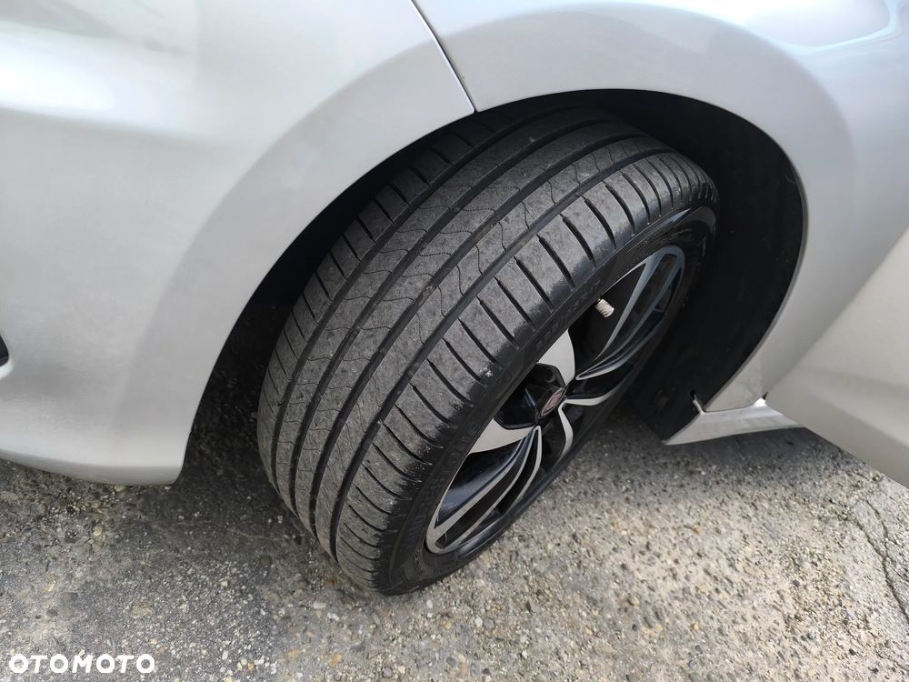 Fiat Tipo 1.4 T-Jet Lounge - 29