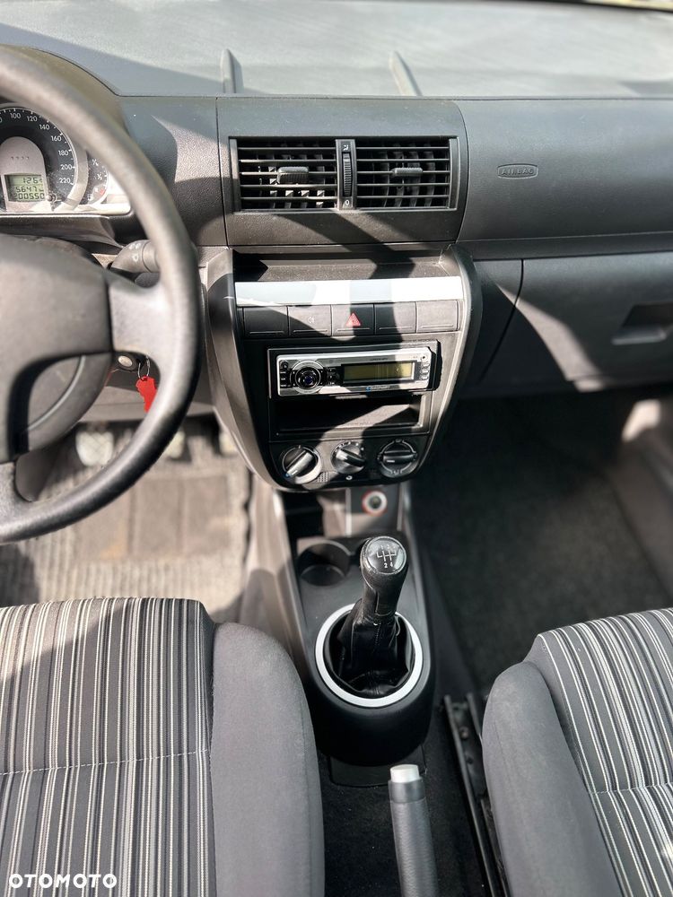 Volkswagen Fox 1.2 Style - 11