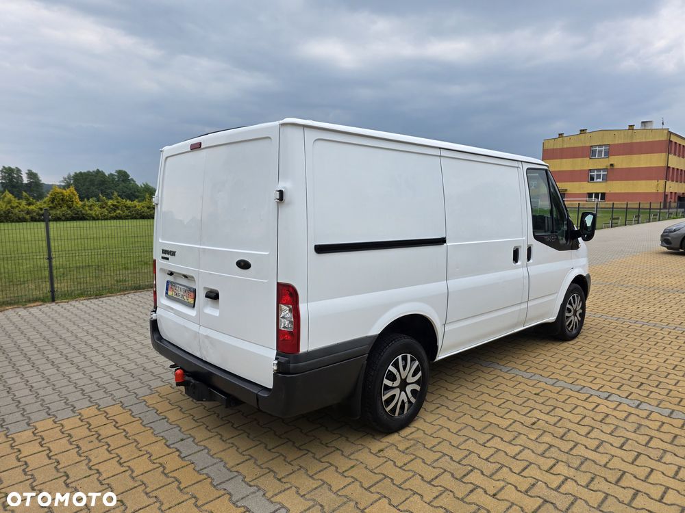 Ford Transit - 5