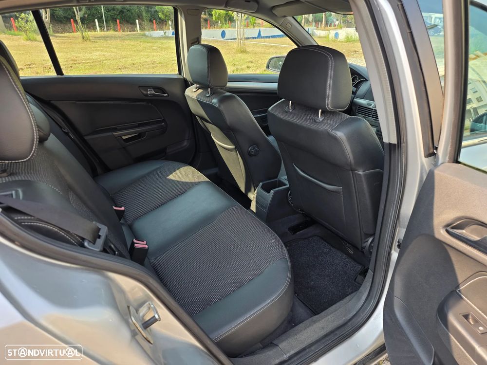 Opel Astra 1.3 CDTI Cosmo - 15