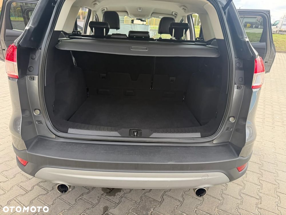 Ford Kuga 2.0 TDCi 4x4 Titanium - 25