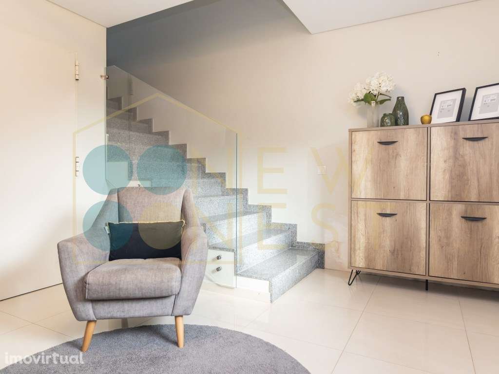 Moradia T4 com piscina e garagem nas Manteigadas | Setúbal - Grande imagem: 3/55