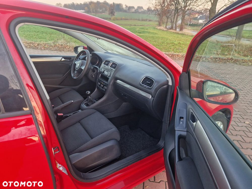 Volkswagen Golf 1.6 Comfortline - 14