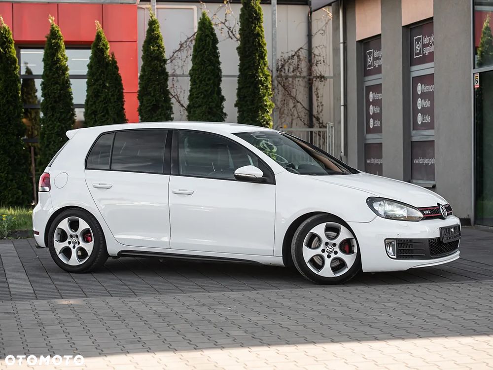 Volkswagen Golf 2.0 GTI - 3