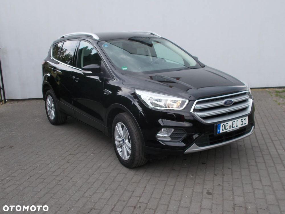 Ford Kuga - 1