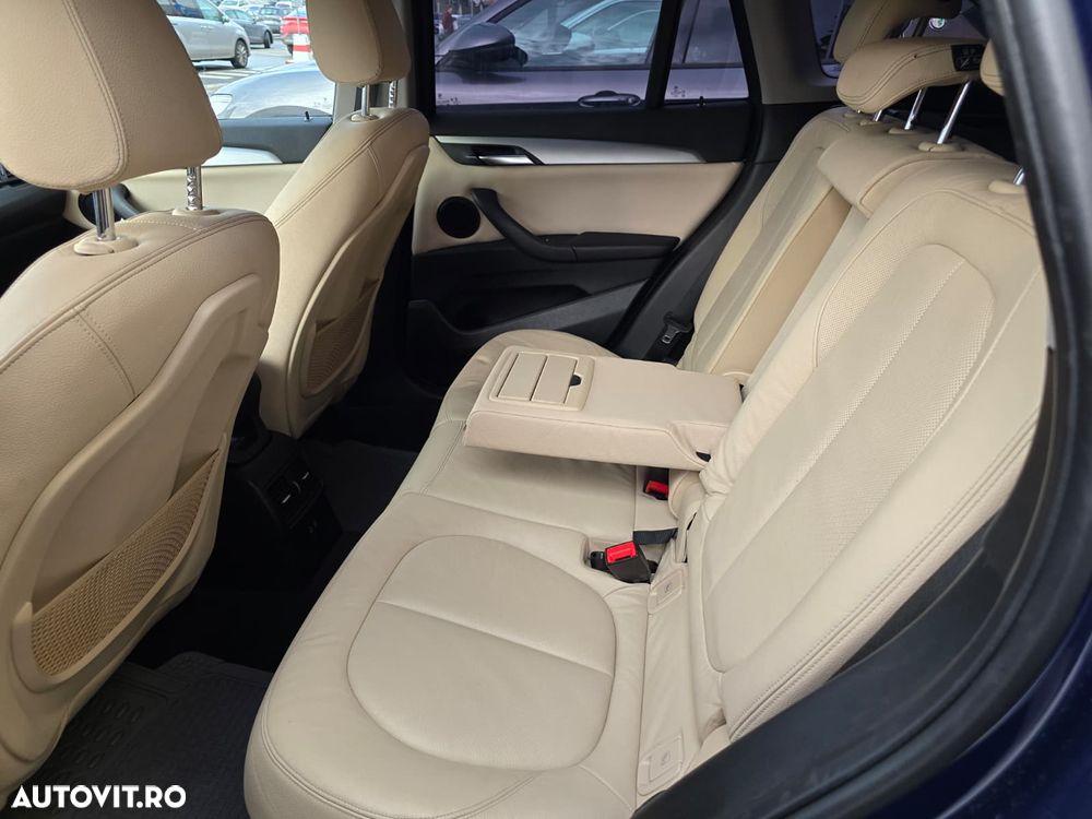 BMW X1 sDrive18i Aut. Advantage - 16