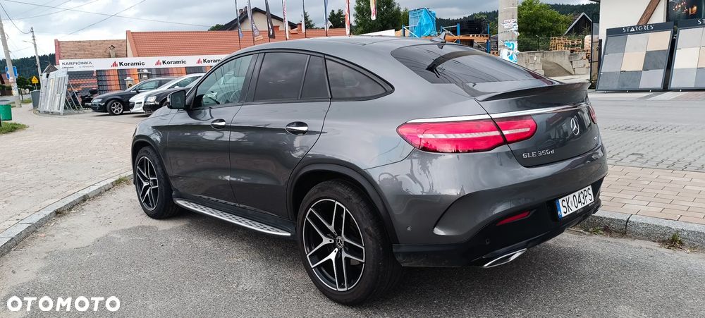 Mercedes-Benz GLE 350 d 4-Matic - 3