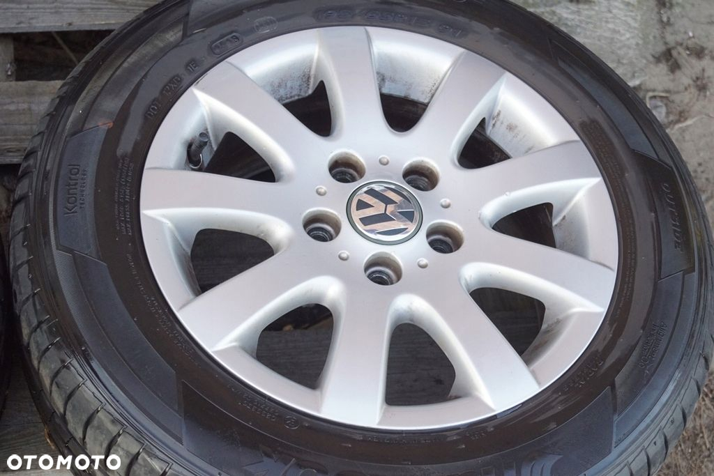 Felga aluminiowa felgi aluminiowe komplet Audi A3 8P 5x112 1K0601025AQ - 4