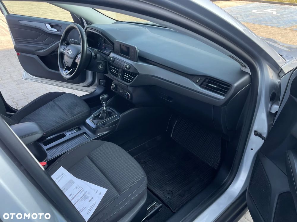 Ford Focus - 7