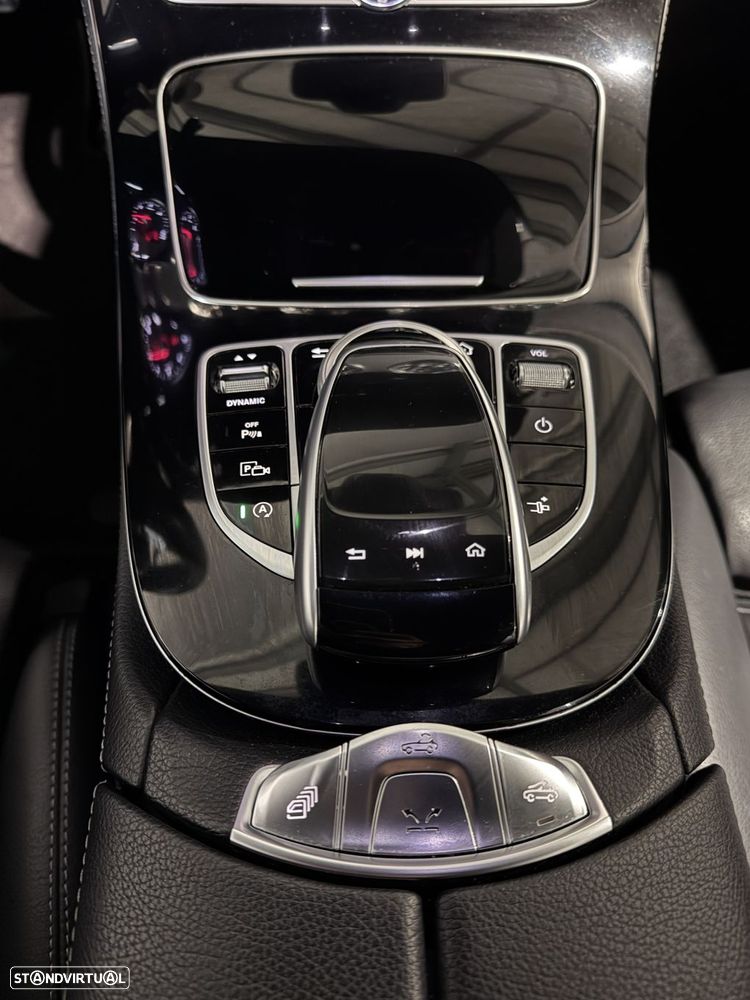 Mercedes-Benz E 220 - 26