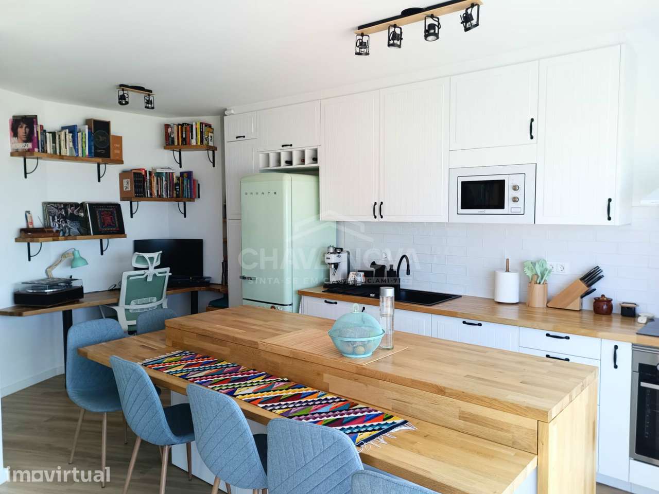 Apartamento T2 Mobilado c/ Varanda a 200m da Praia de Angeiras – Lavra - Grande imagem: 2/9