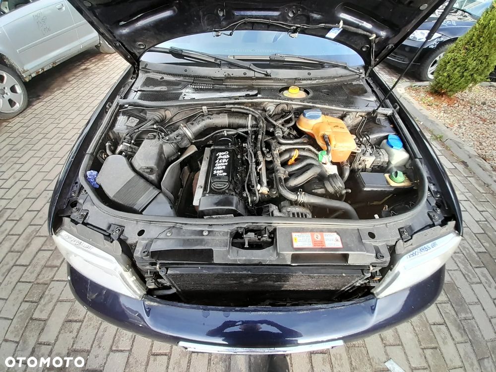 AUDI A4 B5 SILNIK 1.6 8V 101KM OZNACZENIE: ARM - 1