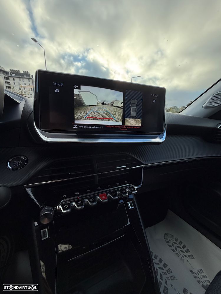 Peugeot 2008 1.5 BlueHDi Allure Pack EAT8 - 19