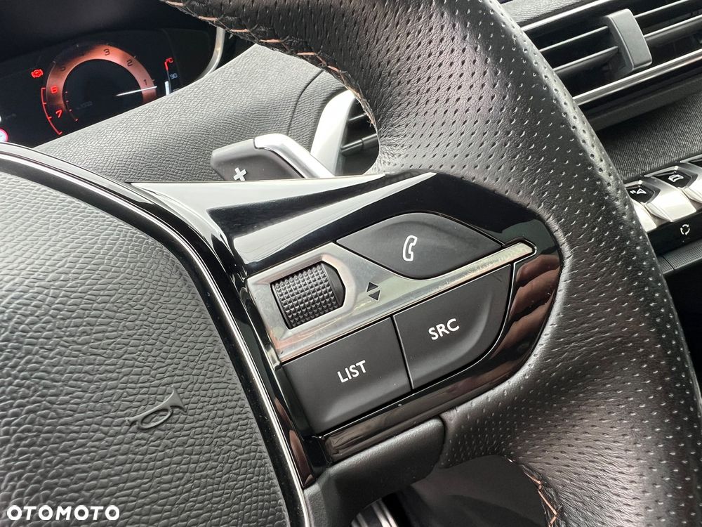 Peugeot 3008 - 24