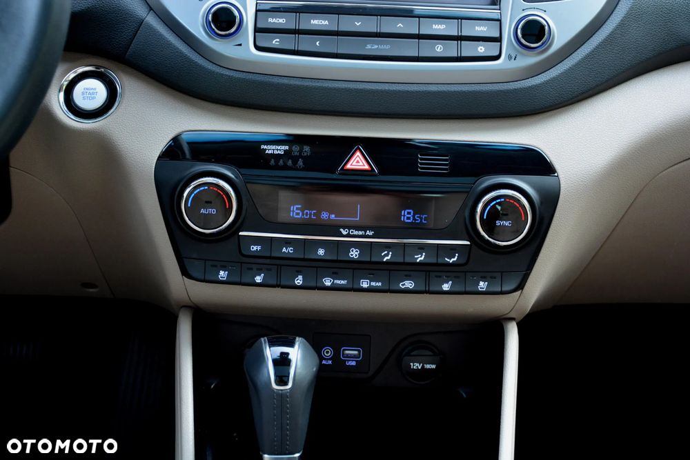 Hyundai Tucson 1.7 CRDI BlueDrive Premium 2WD DCT - 32