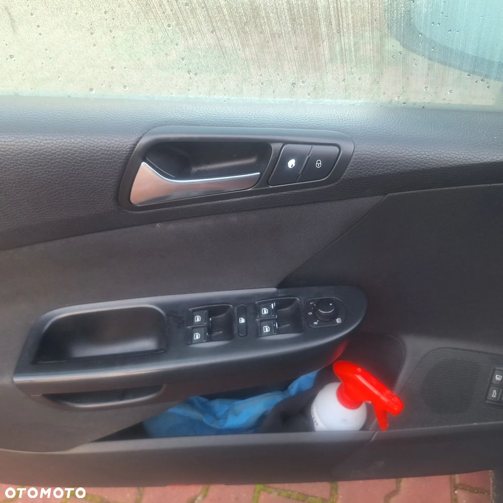 Volkswagen Passat Variant 2.0 TDI DPF Comfortline - 10
