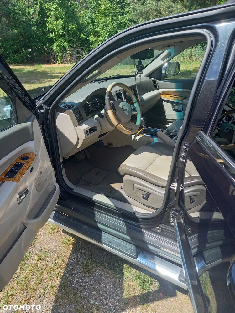 Jeep Cherokee - 5