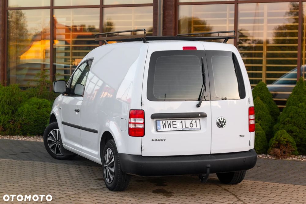 Volkswagen Caddy - 10
