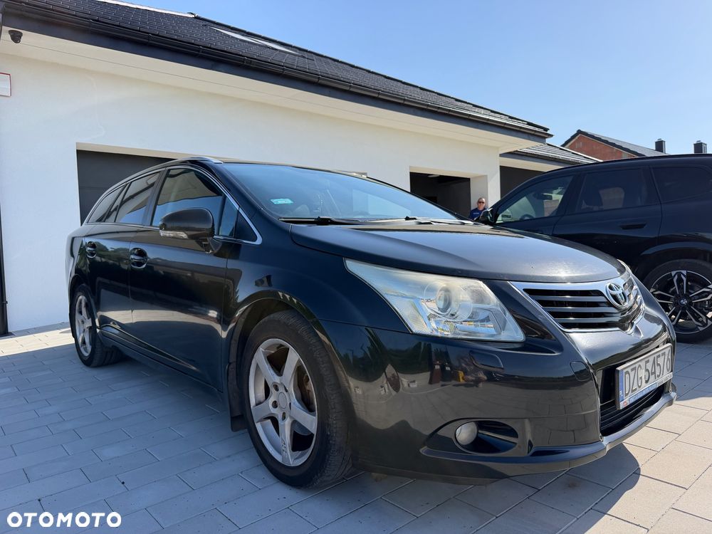 Toyota Avensis 2.0 D-4D Sol - 4