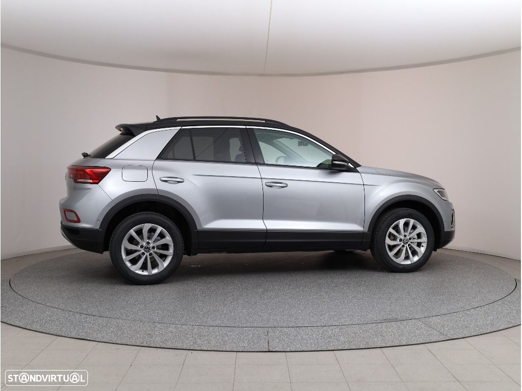 VW T-Roc 1.5 TSI Urban DSG - 16