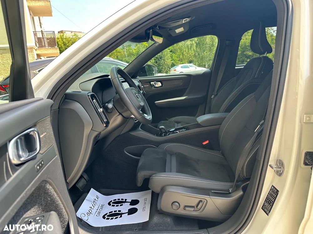 Volvo XC 40 Recharge T5 Twin Engine AT7 Inscription Expression - 11