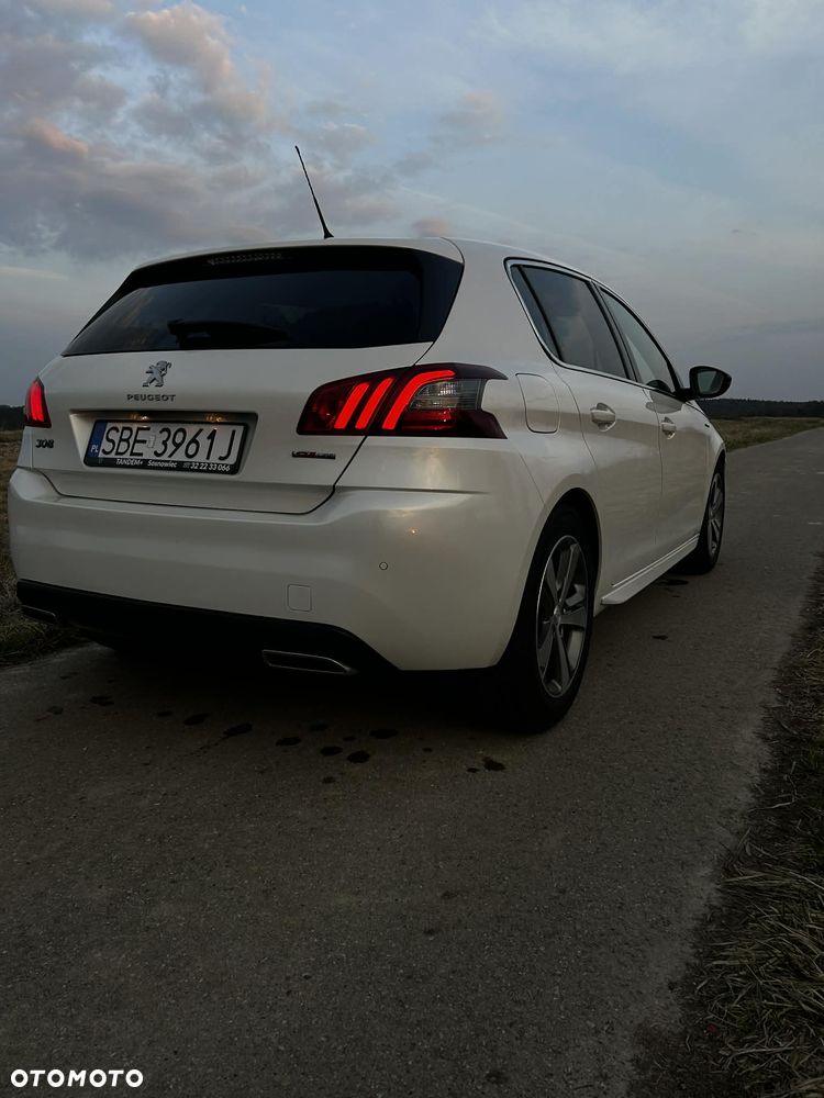 Peugeot 308 PureTech 130 GPF EAT8 Stop & Start GT - 6