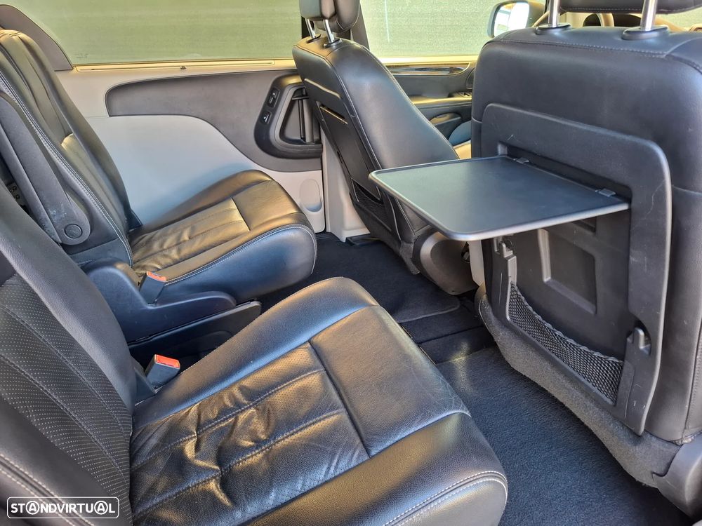 Lancia Voyager 2.8 CRD Gold - 50