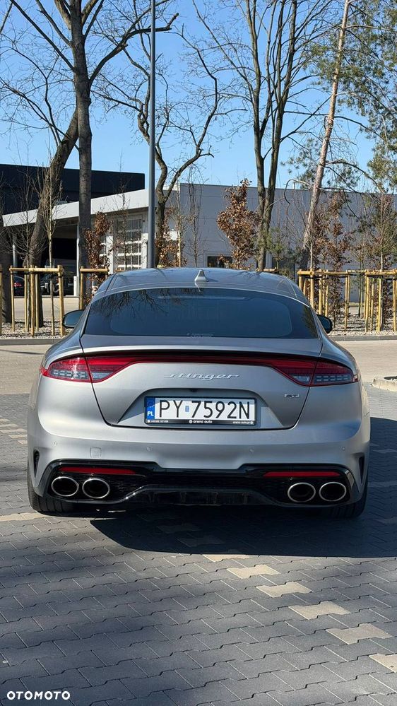 Kia Stinger - 6