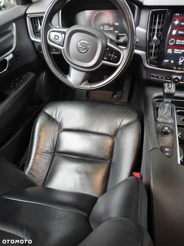 Volvo V90 - 6