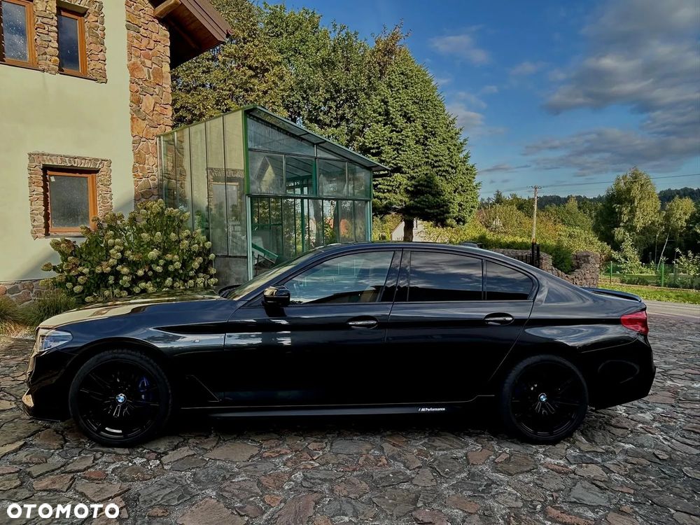 BMW Seria 5 520d xDrive - 4