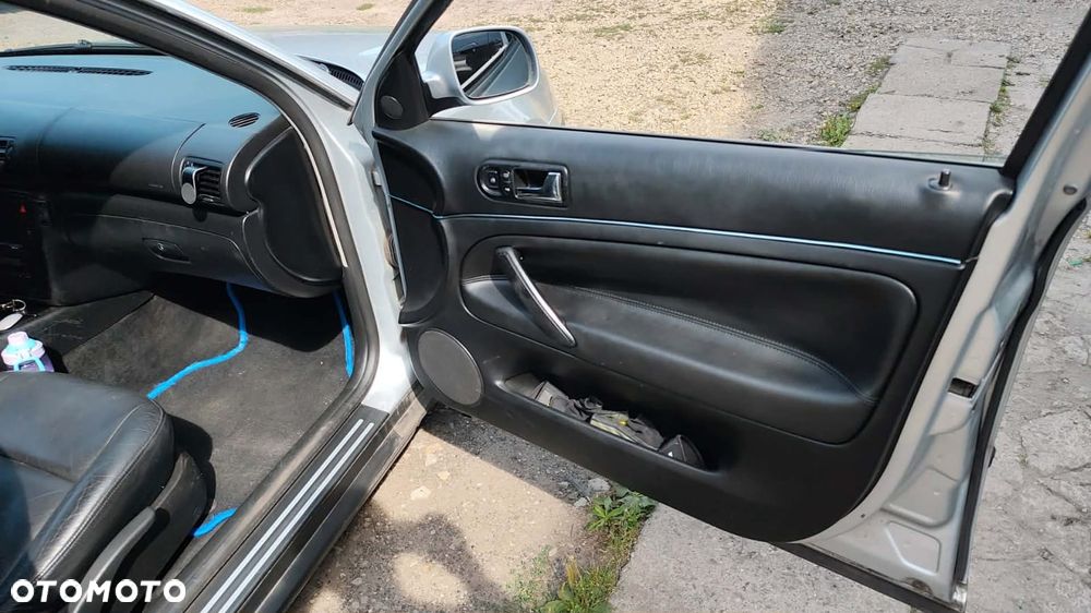 Volkswagen Passat - 7