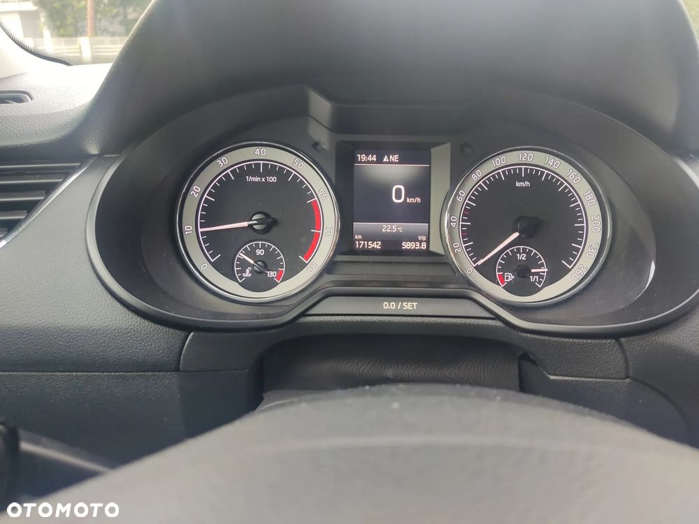 Skoda Octavia - 4