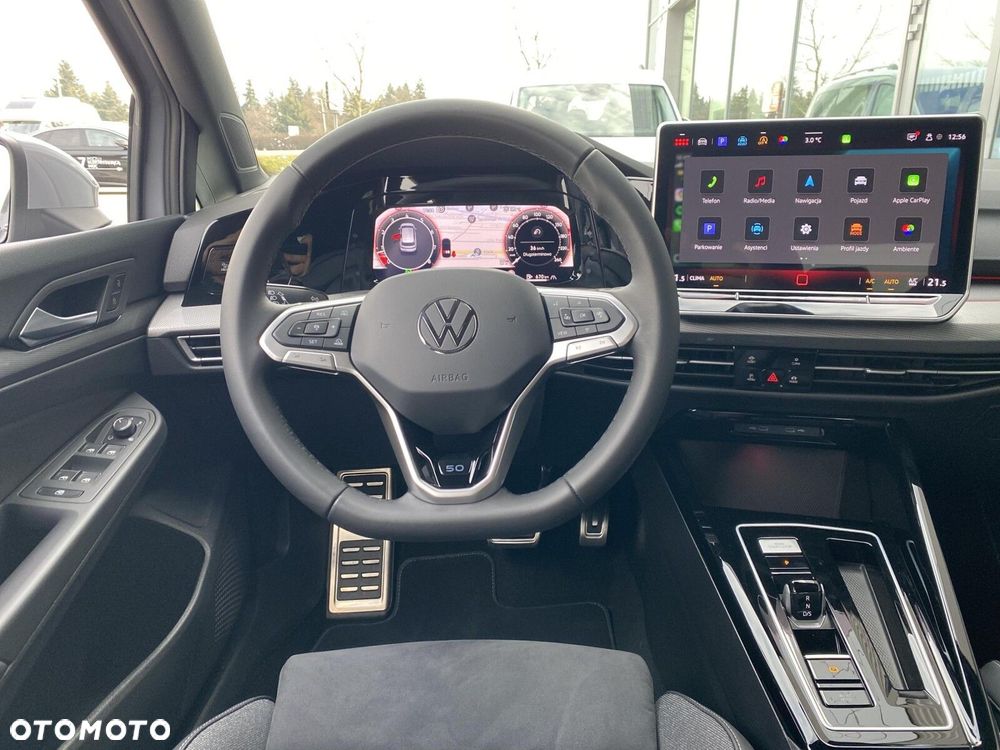 Volkswagen Golf - 24