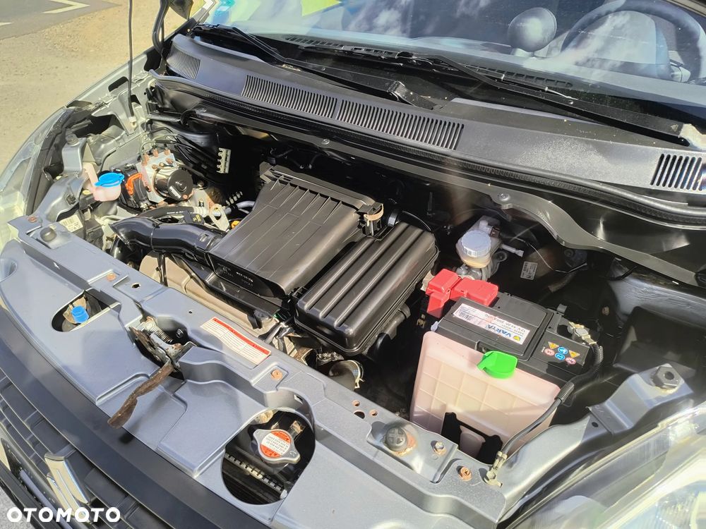 Suzuki Splash 1.0 Club - 23