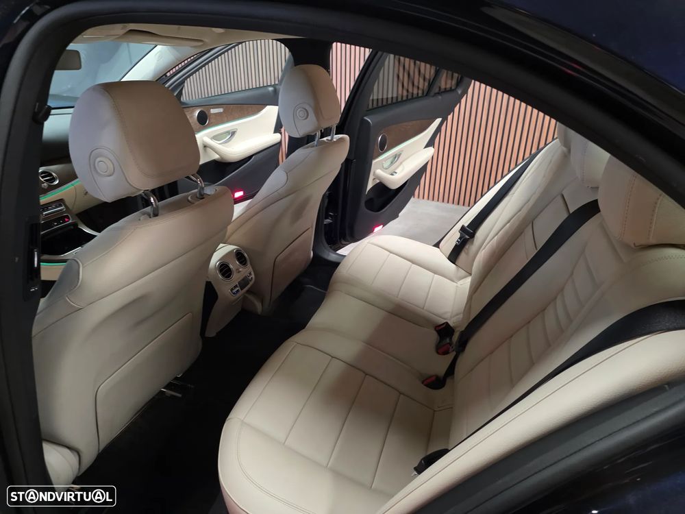 Mercedes-Benz E 220 d 9G-TRONIC Exclusive - 16