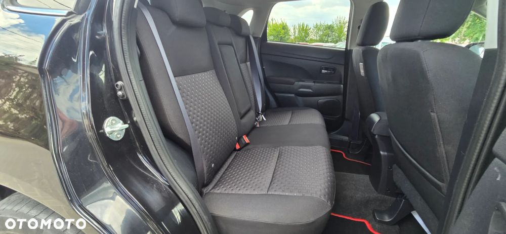 Mitsubishi ASX 1.8 DI-D 2WD Instyle - 30