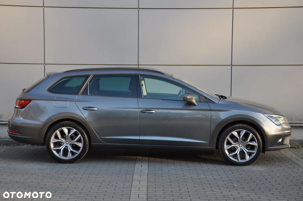 Seat Leon Sportstourer 1.6 TDI Start&Stop X-Perience - 9