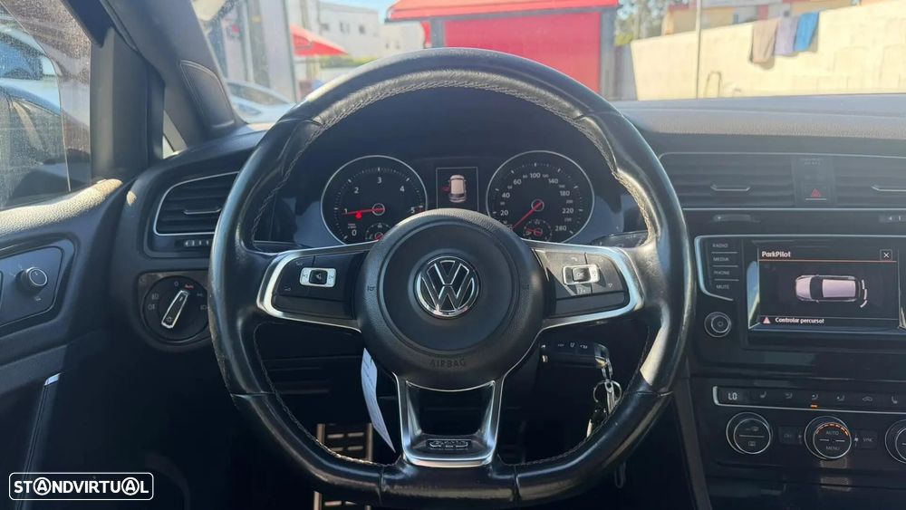 VW Golf 2.0 TDI GTD - 28