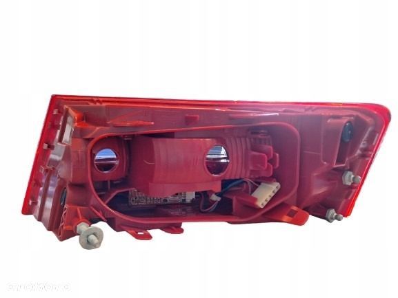 lampa audi a6 c6 08-11 sedan led l/p cena za sztukę - 2